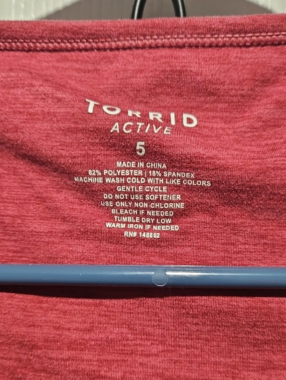 Torrid Red V-Neck Sports Bra Size 5